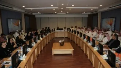 مستثمرو استقدام يطالبون وفدا فلبينيا بتخفيف الاشتراطات والشكاوى