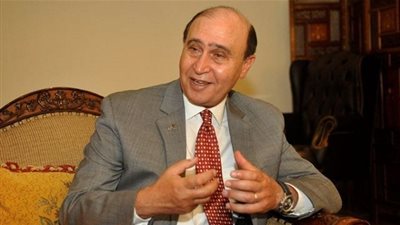 مهاب مميش يلتقي سفراء مصر الجدد بالخارج