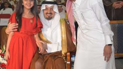 أمير عسير يدشِّن فيلم 