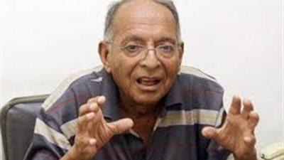 رفعت السعيد مهاجمًا 