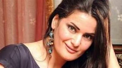 محام: سما المصري مهددة بالحبس 3 سنوات بسبب نشر صور لأجزاء حساسة من جسدها (فيديو)