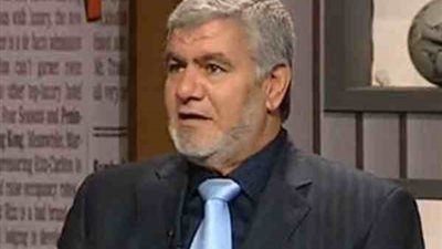 مشادة كلامية بين نجم الأهلي ووالد الطفل مينا المزعوم طرده من القلعة الحمراء بسبب ديانته (فيديو)