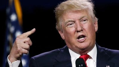 ترامب: الأمريكيون السود هم أكثر من عانوا بسبب سياسات كلينتون