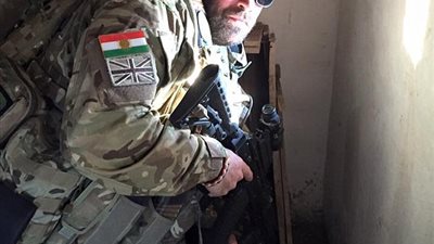 ديلي ميل: متطوعون غرب يقاتلون بجانب الأكراد بالعراق