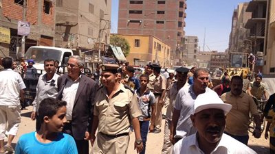 إزالة 400 حالة إشغال طريق بالمنيا (صور)