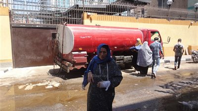 الحماية المدنية تنقذ طنطا من كارثة بعد تسرب سولار بمحيط مستشفى المنشاوي (فيديو)