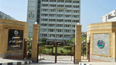 رئيس جامعة المنصورة يعلن تطبيق بروتوكول جديد بمستشفى الأطفال