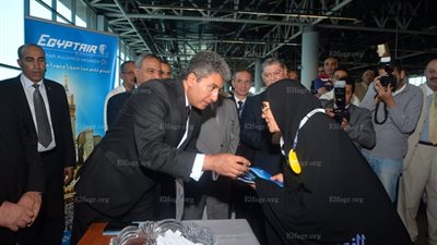 قسائم نقدية هدايا من 