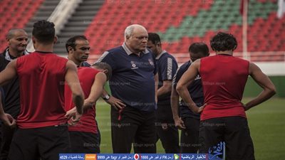  عبد الحفيظ: الشخصية أهم ما يميز الأهلي.. ويول تحمل المسئولية في وقت صعب