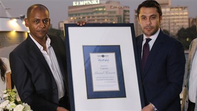 تكريم مؤسسة نبض الحياة لأحمد حسن سفيرا لحملة 