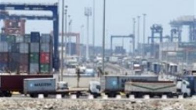 مقاول يقطع الكهرباء 4 أيام عن مبنى الصادرات بميناء جدة