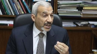 خبير استراتيجي: أوباما رفع يده عن القضية الفلسطنية