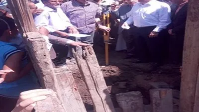 محافظ بني سويف يتابع إنشاء 