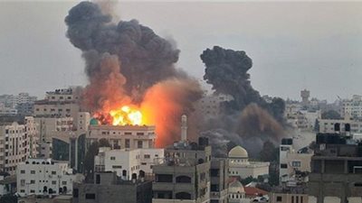 غزة تشتعل...أكثر من 30 غارة جوية إسرائيلية تستهدف القطاع