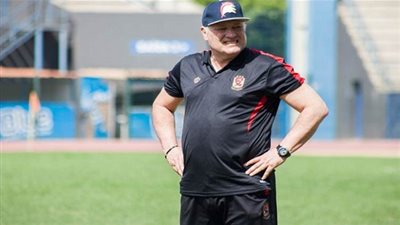 شوبير : رحيل يول عن الأهلى لن يؤثر على سمعة مصر خارجيا