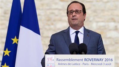 الرئيس الفرنسي: العار سيلاحق العالم إذا لم ينقذ حلب