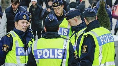 مقتل طفل فى هجوم بقنبلة يدوية بالسويد