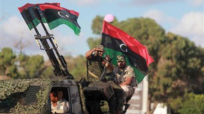 أهم أخبار ليبيا اليوم.. القوات الحكومية توقف قاربًا ينقل أسلحة غرب بنغازي  