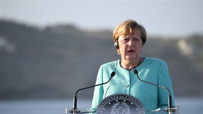 ميركل: يجب التوصل إلى اتفاقيات هجرة مع دول شمال افريقيا 