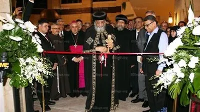 بالصور.. البابا تواضروس يفتتح معرض أيقونات القديسة العذراء مريم بالمركز الثقافي القبطي 