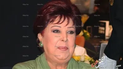 رجاء الجداوى ضيف شرف 