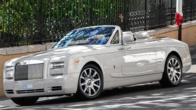 رولزرويس تطلق نسخة خاصة من موديل 