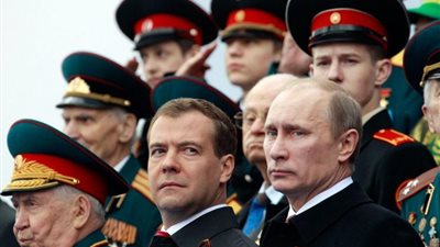 بوتين يأمر بإجراء مناورات عسكرية واسعة النطاق 