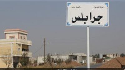 مقاتلو المعارضة السورية يتقدمون جنوبي جرابلس بدعم تركي