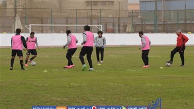 طبيب أجنبي مع حسام البدري في الأهلي