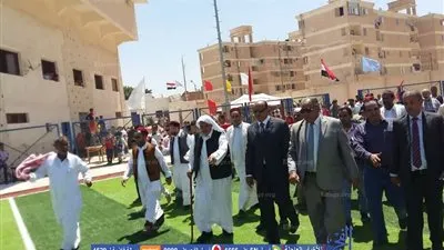 محافظ مطروح يفتتح ملعبين لكرة القدم الخماسية (صور)