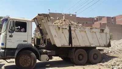 رفع 5 آلاف طن قمامة ومخلفات هدم بالمنوفية في حصاد أسبوعين من مبادرة 
