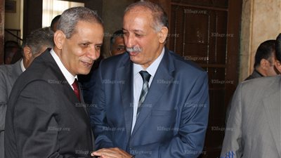 وزير التربية والتعليم يصل 