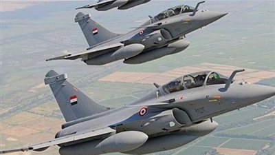 الجيش يحبط تهريب 25 جوال حشيش و150 كيلو أقراص مخدرة على يخت تركي