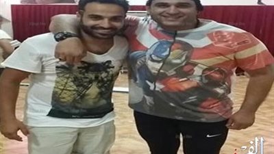 أحمد فهمي وأكرم حسني 