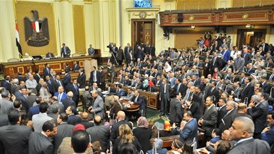 الحكومة تصدم المواطن بضريبة جديدة على حفل زفافه.. ونائب: الفقراء هم الضحية