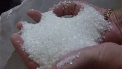 ضبط مخزن غير مرخص بالإسكندرية لقيامه بحجب سلعة السكر