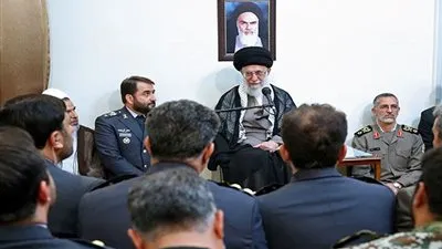 أهم أخبار إيران اليوم .. القائد خامنئي: أسر الشهداء هم رمز الثورة الإسلامية
