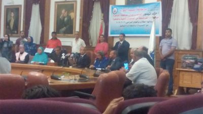 بدء حفل محافظة القاهرة لتوزيع شنط مدرسية لغير القادرين 