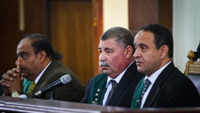 شاهد باقتحام قسم حلوان: 