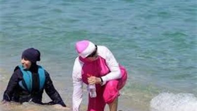 الأمم المتحدة تكشف عواقب وخيمة لقرارات حظر البوركيني بفرنسا