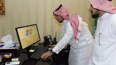 تدشين ٤٥ خدمة إلكترونية بإدارة القطاع الصحي الخاص في عسير