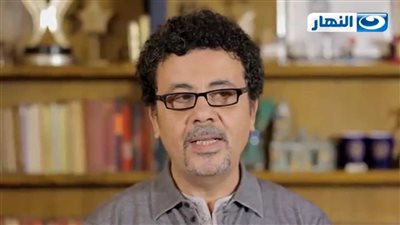 عمرو عرفة: حذفت لـ منى زكي مشاهد في فيلم 