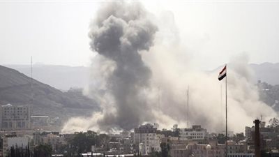 مقاتلات التحالف العربي تجدد غاراتها على موقع عسكري يسيطر عليه الحوثيون شمالي صنعاء