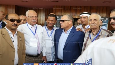 هاني أبوريدة يعتذر لحازم الهواري على الهواء