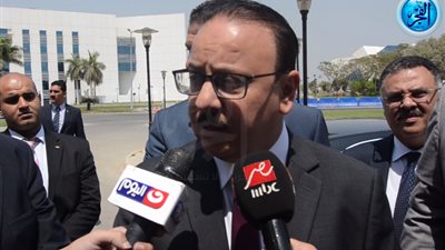 وزير الاتصالات: تقديم 