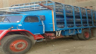 أهالي صفط اللبن يستغيثون بمحافظ الجيزة من أجل إسطوانة الغاز (صور)