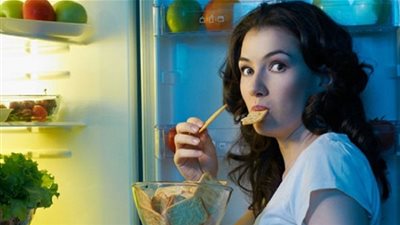 أطعمة يجب تجنّبها ليلاً .. لنوم هادئ بدون أرق