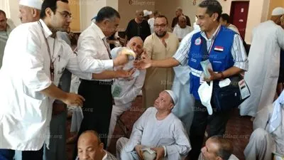 البعثة الطبية تنظم سلسلة ندوات توعية صحية للحجاج المصريين (صور)