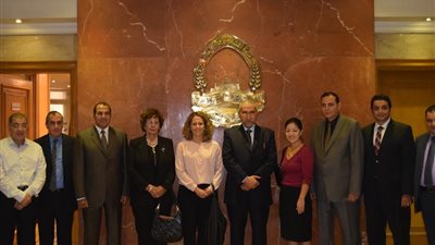 الغرفة التجارية تستقبل وفد برازيلي لدعم العلاقات الاقتصادية الثنائية (صور)