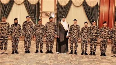 أمير المدينة يدشن الزي الرسمي الجديد لقوات أمن المنشآت
